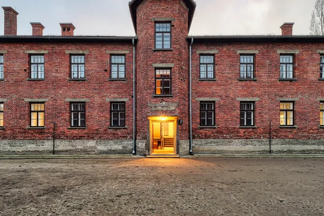 Wystawa w blokach A-8 i A-9, Oświęcim